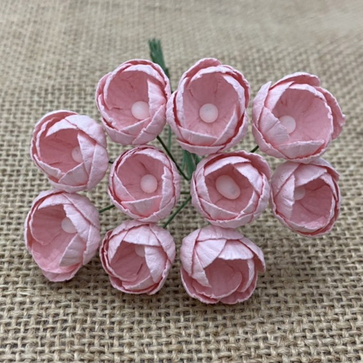 50 PALE PINK MULBERRY PAPER BUTTERCUPS - Click Image to Close